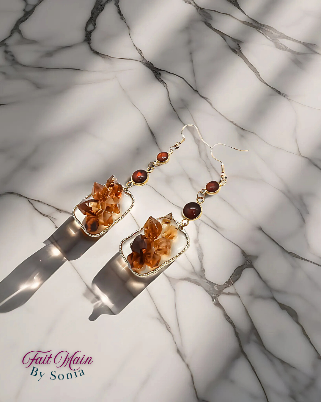 Boucles d'oreilles effet crystal marron - Fait main en modèle unique