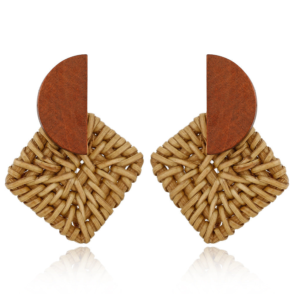 Boucles d'oreilles géométriques multicouches en rotin
