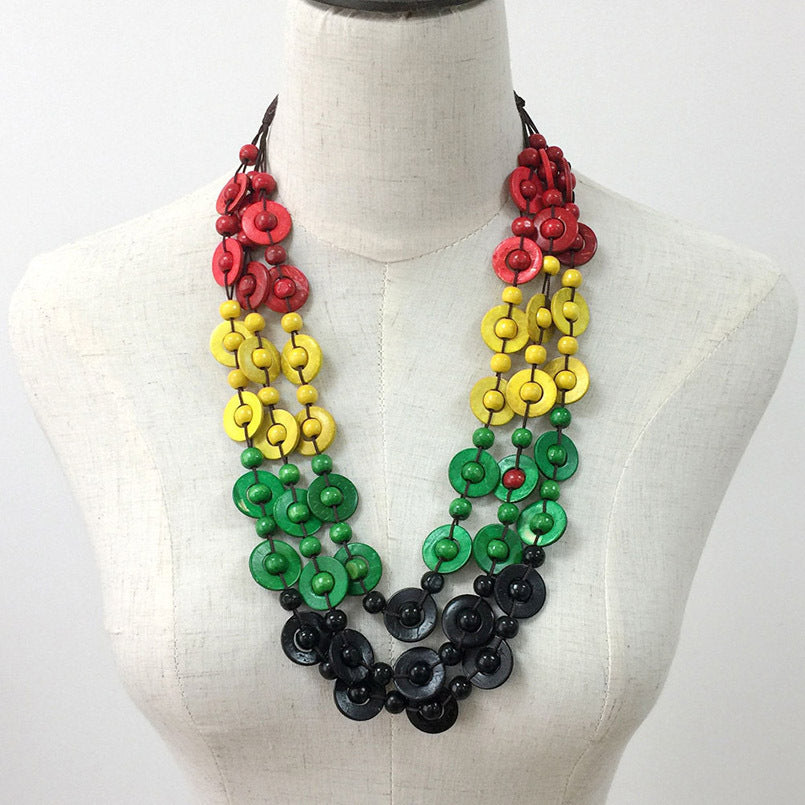 Collier multicouche de style ethnique en coquille noix de coco 12 coloris