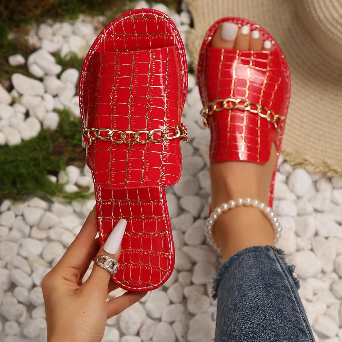 Chaussons plats de plage élégants avec chaîne 10 coloris