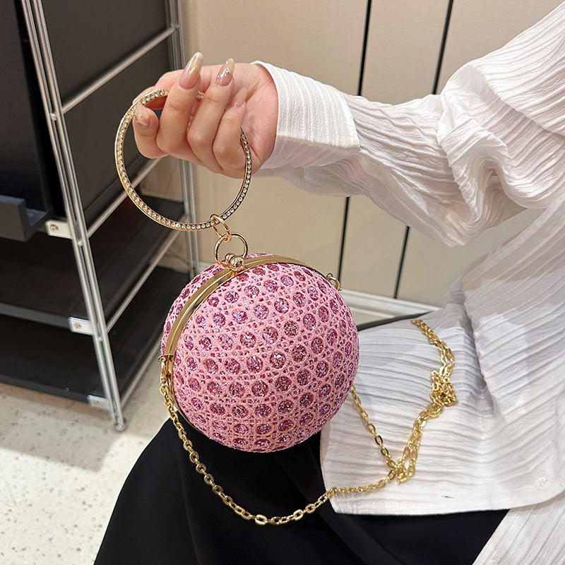 Petit sac boule à bandoulière chaîne