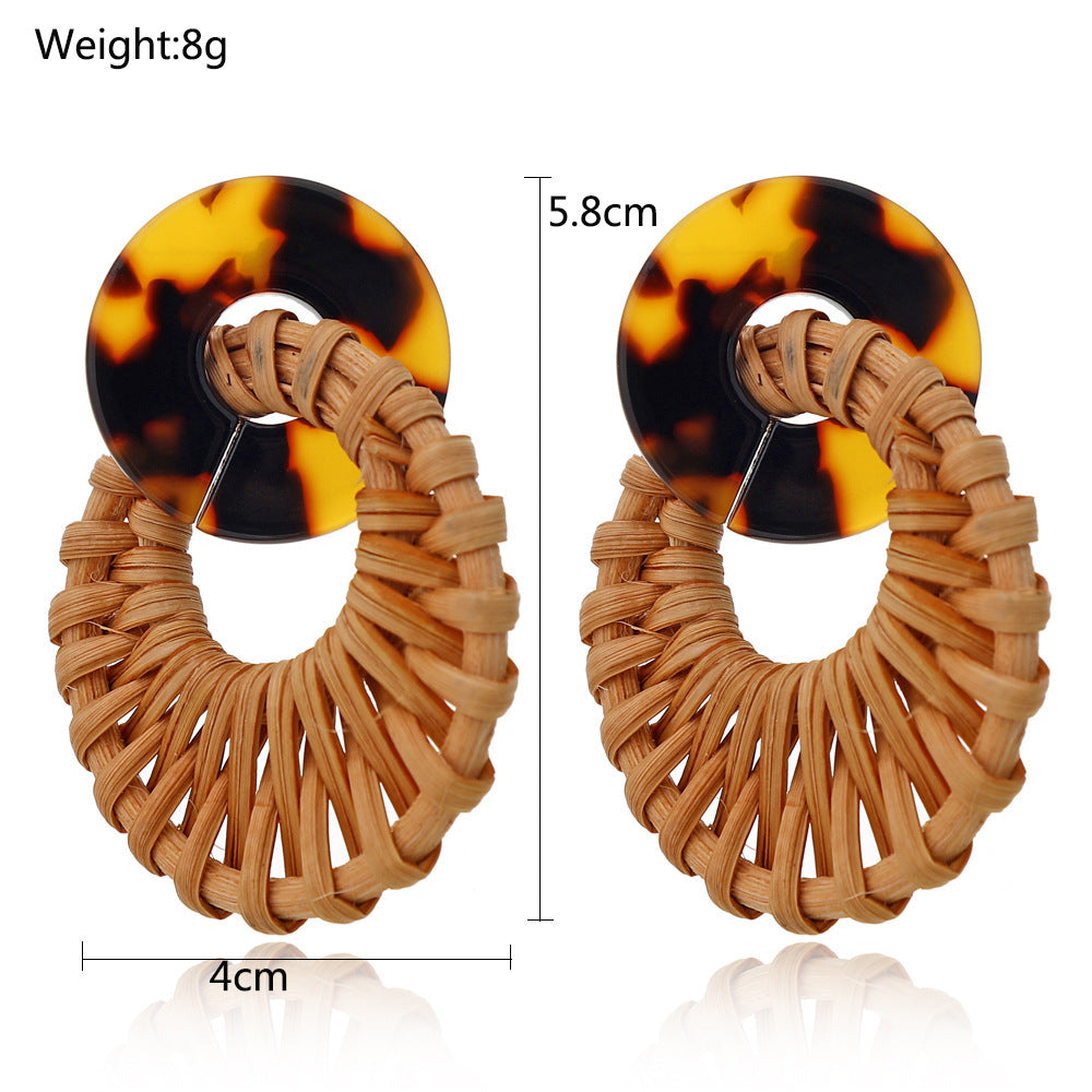 Boucles d'oreilles géométriques multicouches en rotin