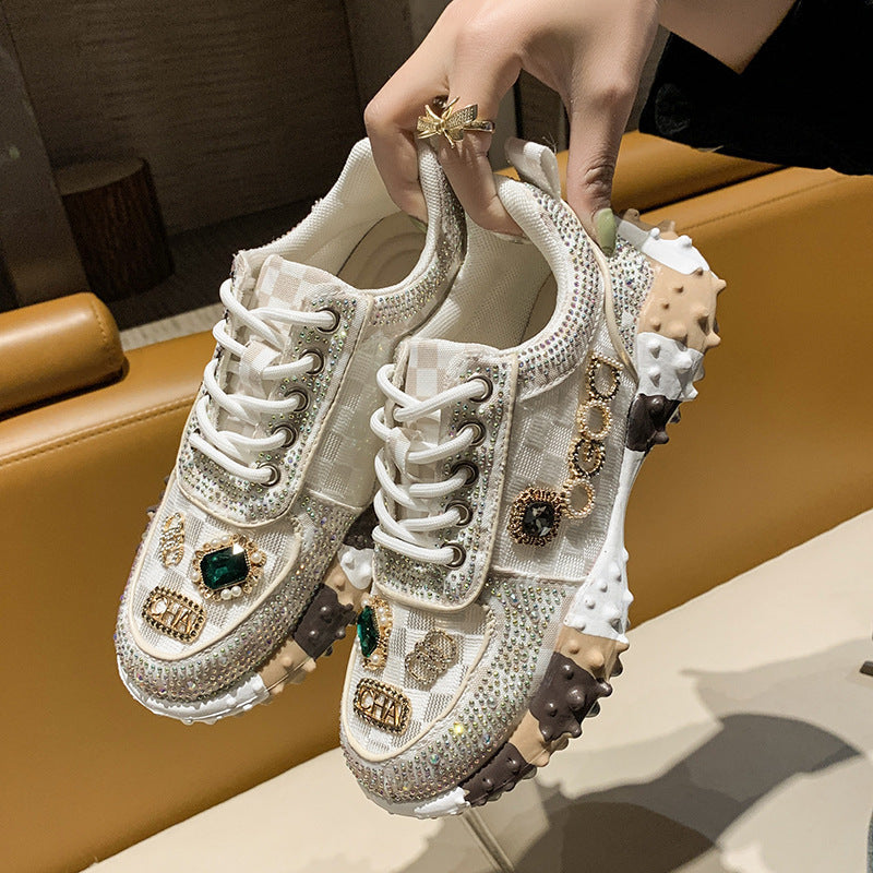 Chaussures décontractées avec lettres en bijoux 3 modèles différents
