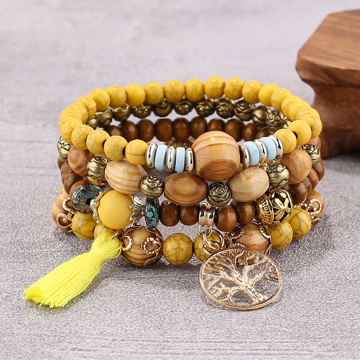 Bracelet extensible multicouche en bois de style bohème avec pendentif arbre de vie - 9 coloris