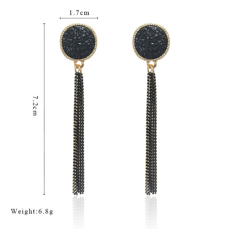 Longues boucles d'oreilles chaînes